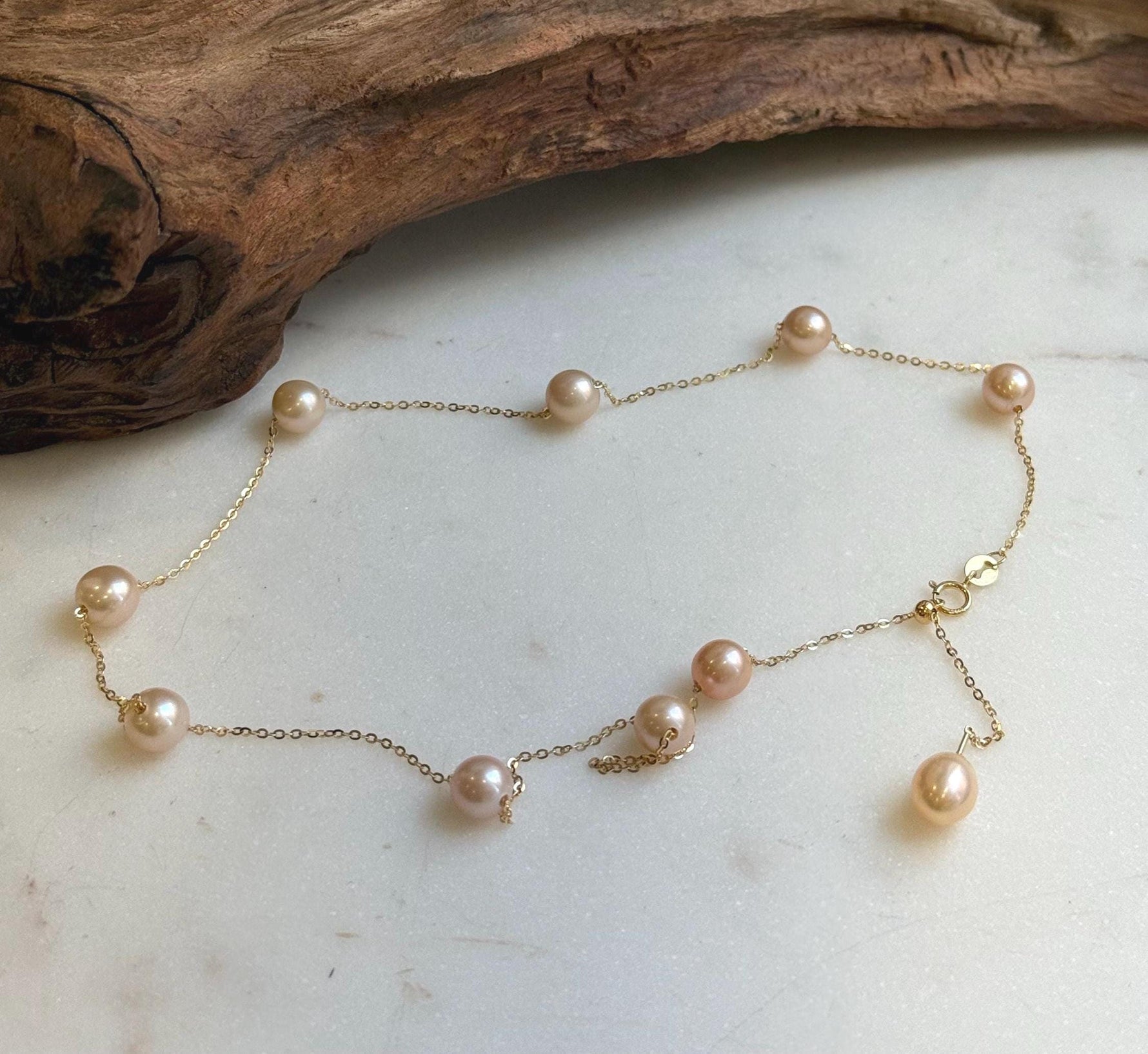 Elly’s 10pcs 7-7.8mm Freshwater peach pearls Satellite Necklace: Extreme luster mirrored, S925 silver satellite necklace, to 18.1”.