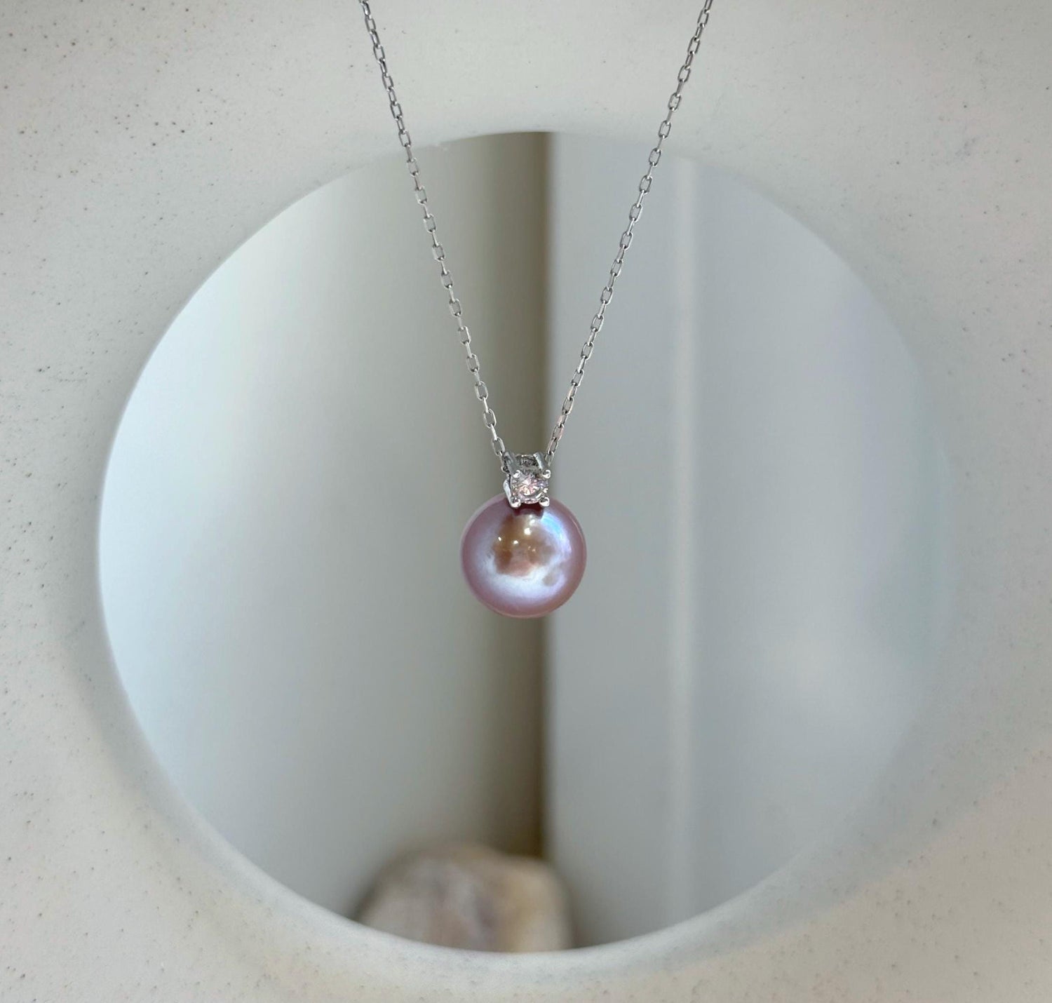 Elly’s 10.3mm Edison Rose Mauve Pearl Pendant: Extreme luster, 1.4cm high, s925 silver minimalist pendant necklace set.