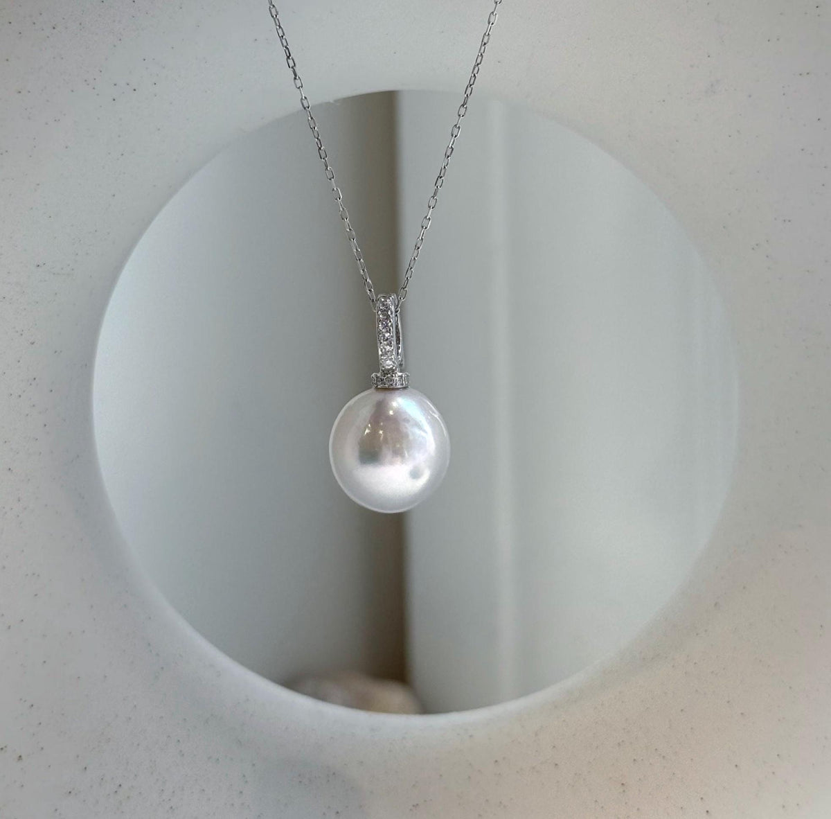 Elly’s 13.2mm Edison White Pearl Pendant: Extreme luster, 2.3cm high, s925 silver minimalist pendant necklace set.