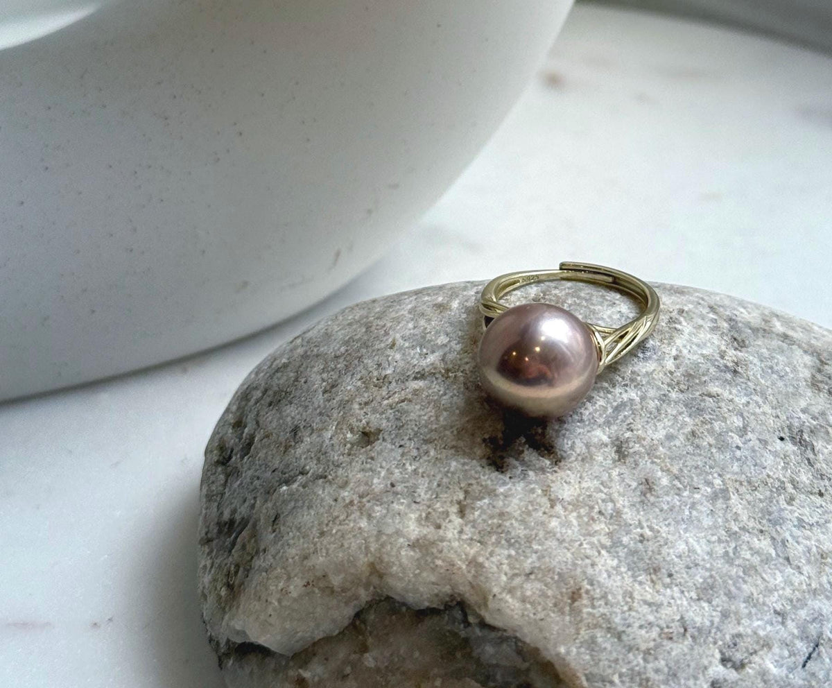 Elly’s 12.5mm Edison antique gold pearl ring: Extreme luster mirrored, S925 silver adjustable ring. daily office antique gold pearl ring for her