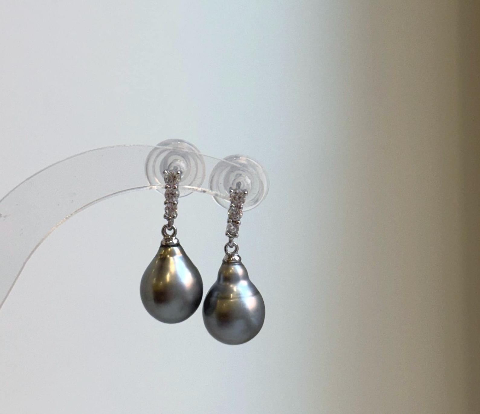 Elly’s 10mm Tahitian Platinum ocean pearls earrings: Extreme luster mirrored, 2.5cm high, S925 silver Cool earrings. daily office black pearls earrings for her Mother’s Day gift