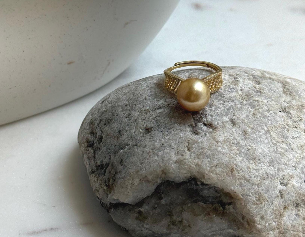 Elly’s 10.7mm South sea deep golden ocean pearl Ring: Extreme luster, S925 silver with gold plated adjustable minimalist Ring.