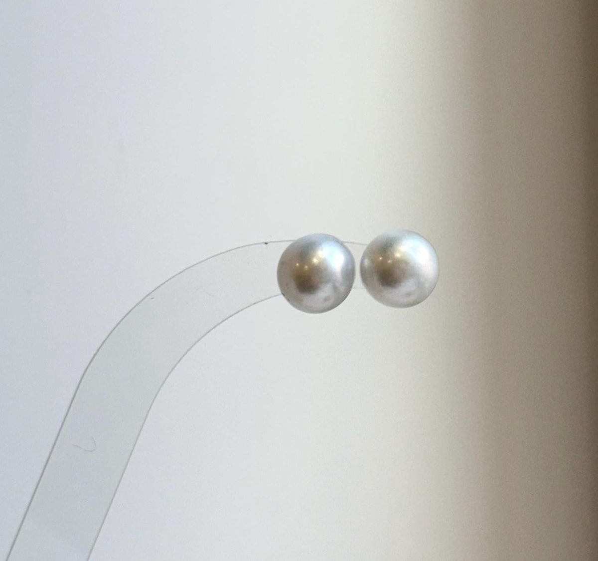 Elly’s 10.1mm White Blue Edison Pearls Earrings Studs: Extreme luster Mirrored, S925 silver minimalist earrings studs.