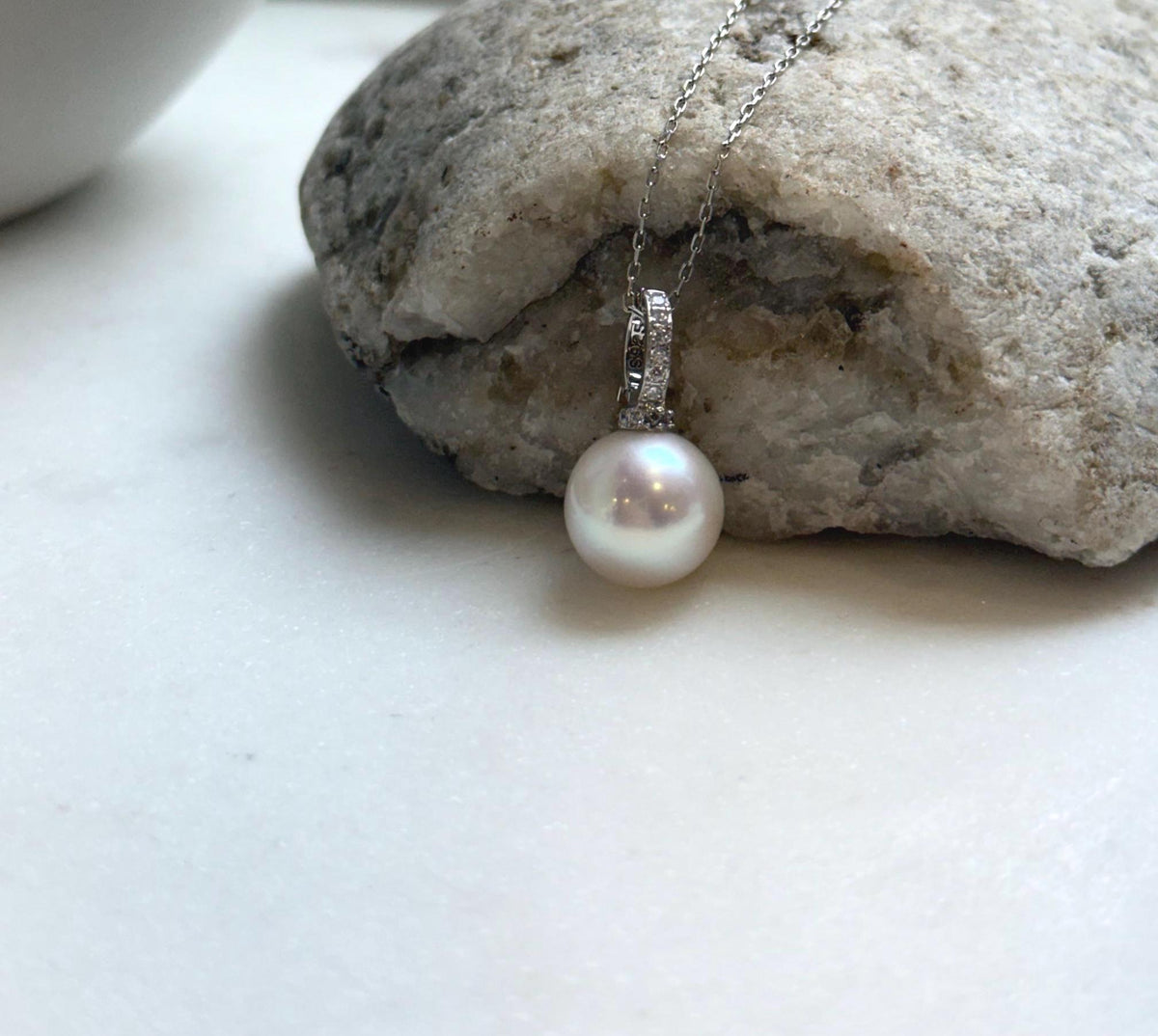 Elly’s 11.5mm Edison white Pearl Pendant: Extreme luster, 2.1cm high, s925 silver minimalist pendant necklace set.