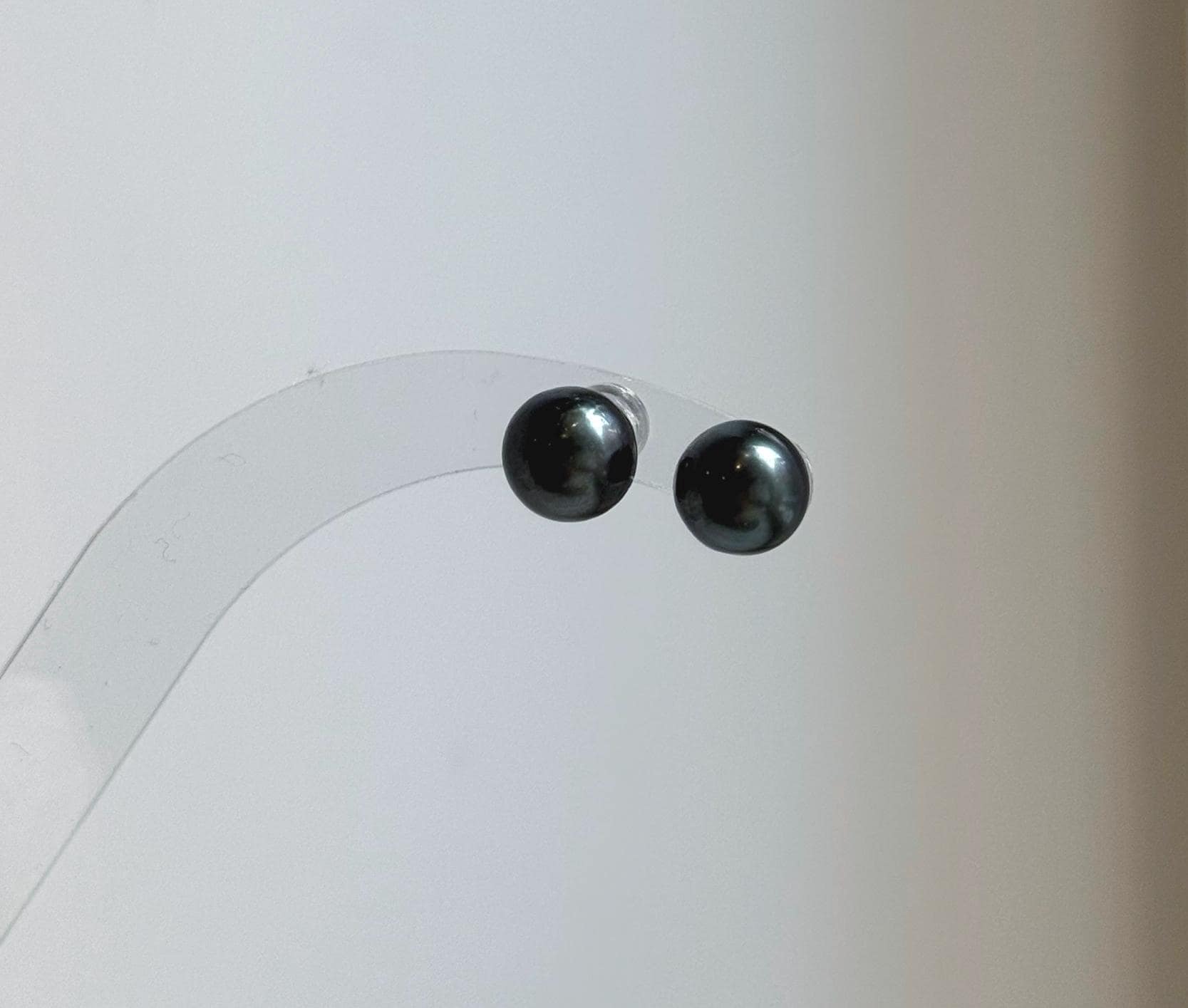Elly’s 8.2mm Tahitian Hunter ocean Pearls Earrings Studs: Extreme luster Mirrored,S925 silver minimalist earrings.