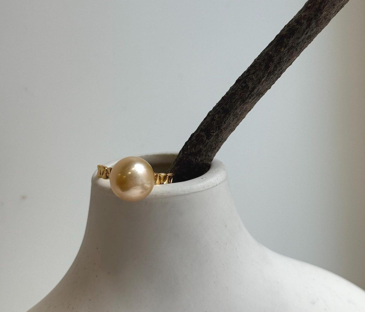Elly’s 10.5mm South sea ultra gold ocean pearl Ring: Extreme luster, S925 silver with gold plated adjustable minimalist Ring.