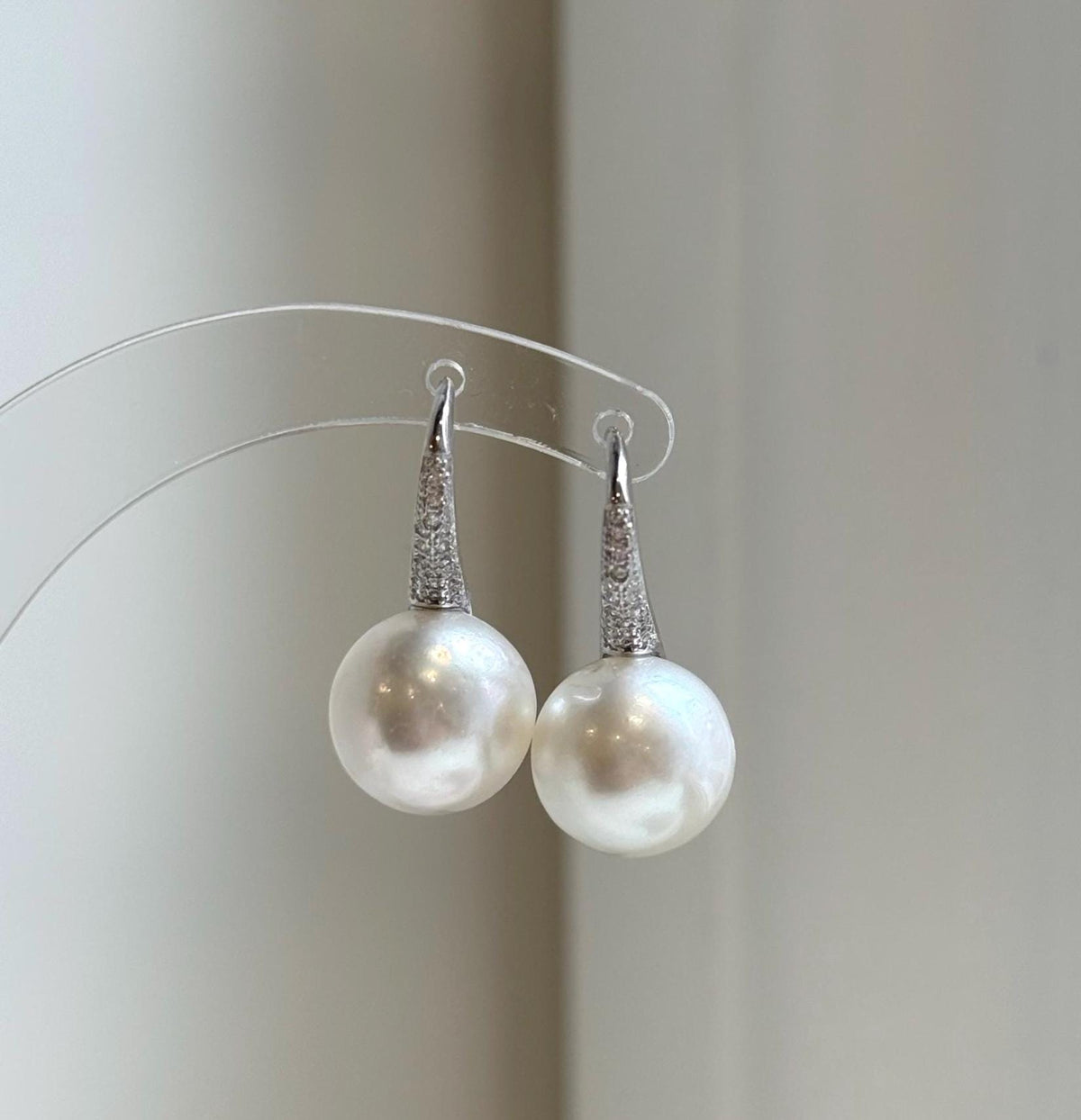Elly’s 12.4mm Australian white ocean Pearls minimalist earrings hooks: Extreme luster, 2.5cm high, s925 silver earrings Studs. daily office white ocean pearls earrings hooks for her