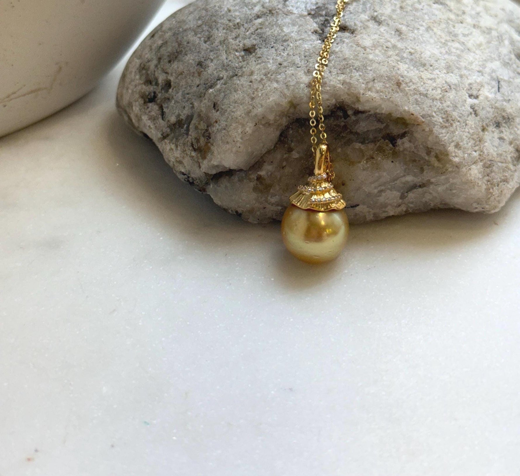 Elly’s 12.8mm Genius South sea deep tea gold ocean pearl Pendant: Extreme luster, 2.3cm high, s925 silver pendant.
