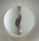 Elly’s 8.7mm Akoya ocean pearl Leaf brooch pendant 2in1: Extreme luster mirrored, 2.3x5.4cm, no chain. daily office brooch for her