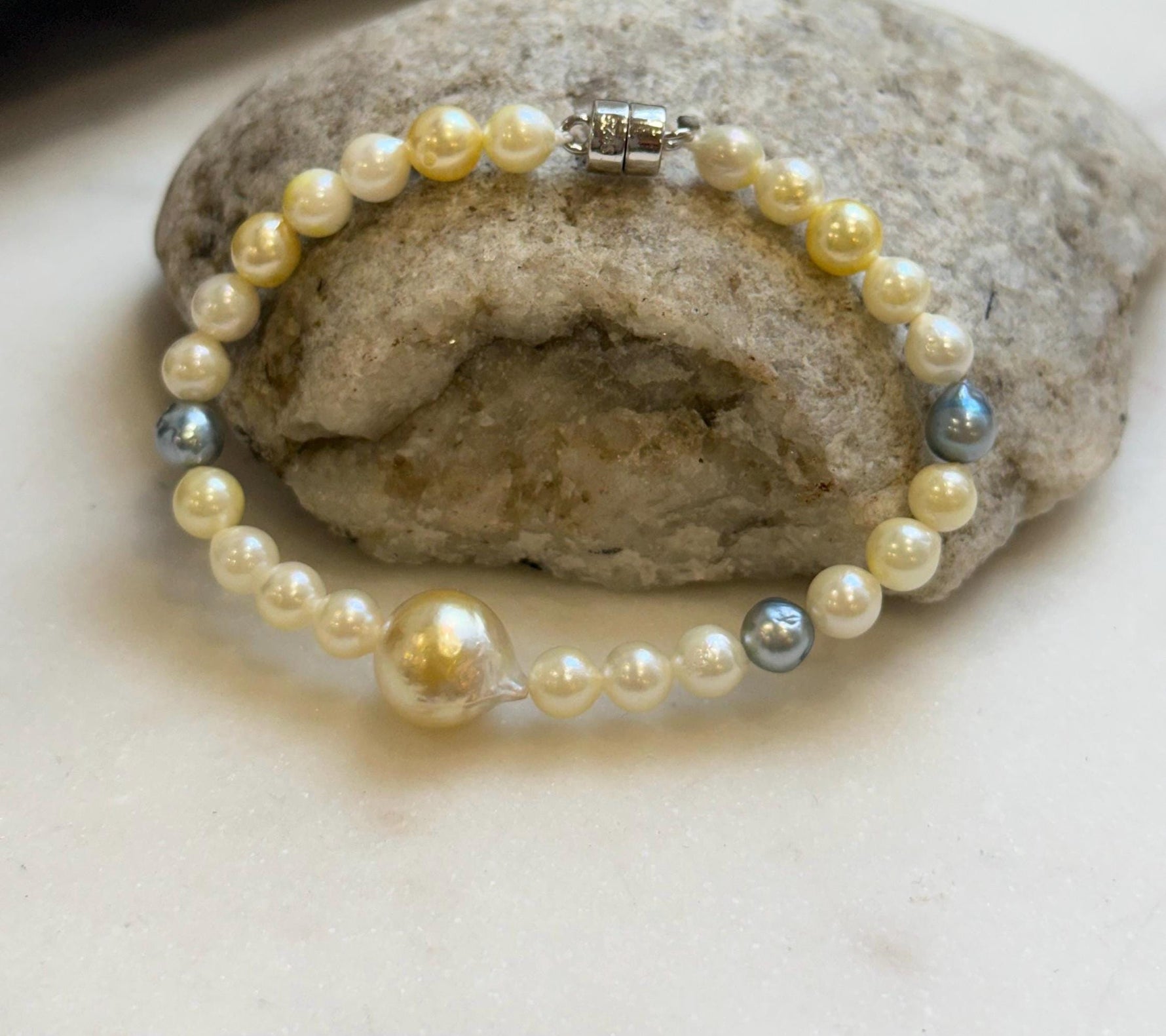 Elly’s Multicolor Ocean Pearls Bracelet: Extreme luster, South sea golden Akoya ocean Pearls, 5.6-11.1mm, S925 silver bracelet.
