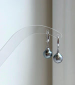 Elly’s 9mm Tahitian silver ocean Pearls Earrings hooks: Extreme luster Mirrored, 2.5cm high, S925 silver earrings.