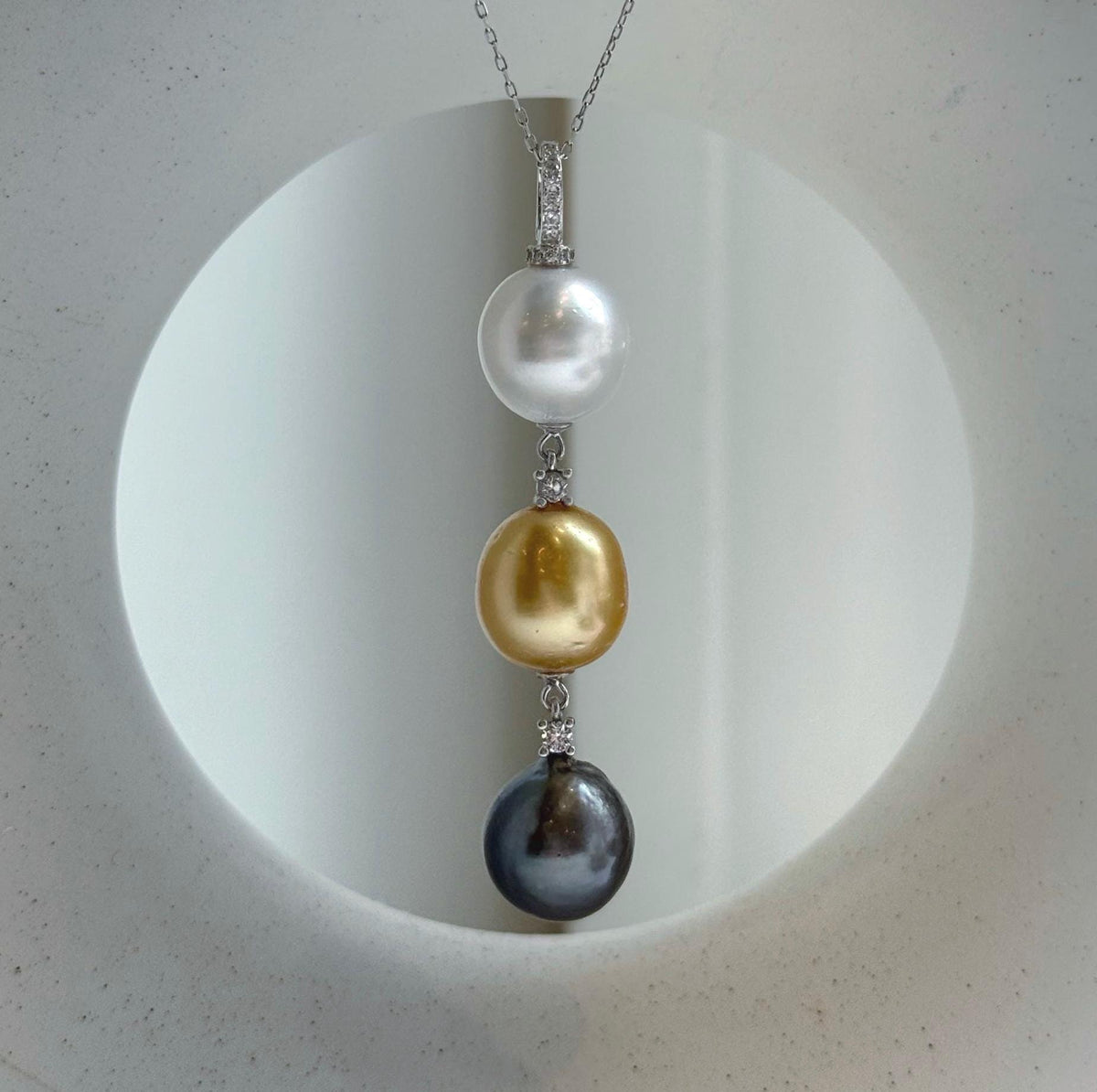 Tri 12.6-12.7mm South sea golden Tahitian Australian White pearls pendant: Extreme luster mirrored, 6.2cm high, S925 silver necklace set. daily office colored ocean pearl pendant for her anniversary