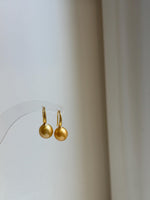 Elly’s 9.6mm Genius South sea deep golden ocean Pearls Earrings hooks: Extreme luster mirrored, 2.2cm high, S925 silver earrings.