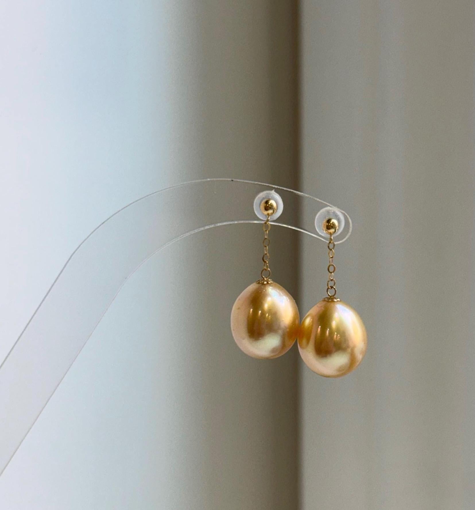 Elly’s 11.6mm Au750 18K gold South sea golden ocean pearls Earrings: Extreme luster mirrored, 18k real gold earrings chandeliers.