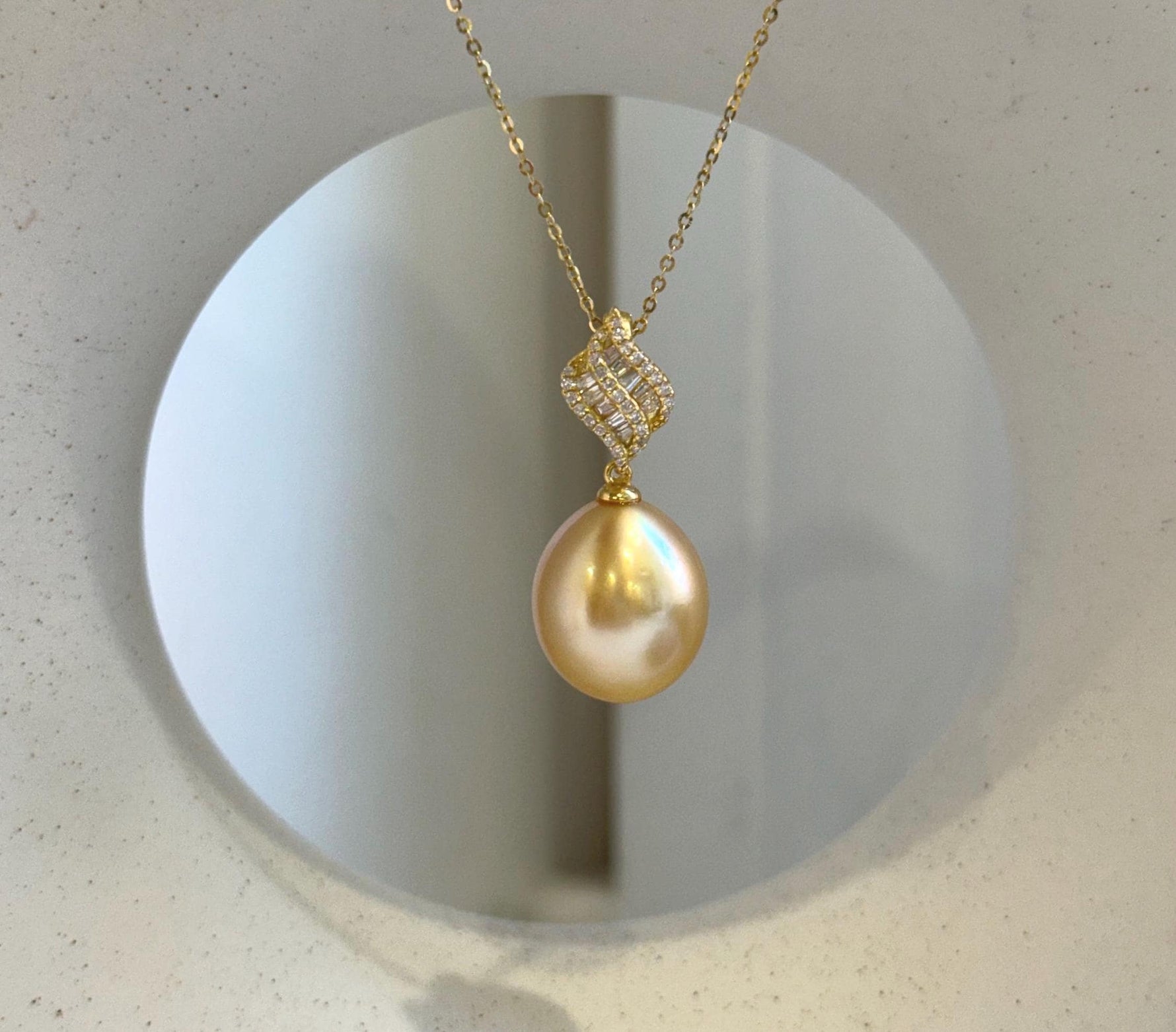 Elly’s 14.3mm Huge Genius South sea Deep Tea gold ocean pearl Pendant: Extreme luster mirrored, 3.2cm high, s925 silver pendant.