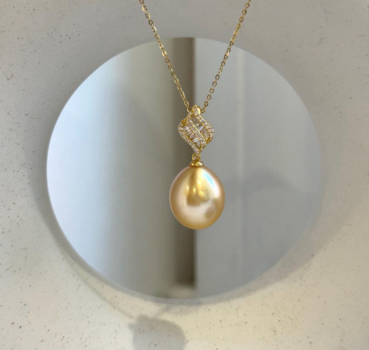 Elly’s 14.3mm Huge Genius South sea Deep Tea gold ocean pearl Pendant: Extreme luster mirrored, 3.2cm high, s925 silver pendant.