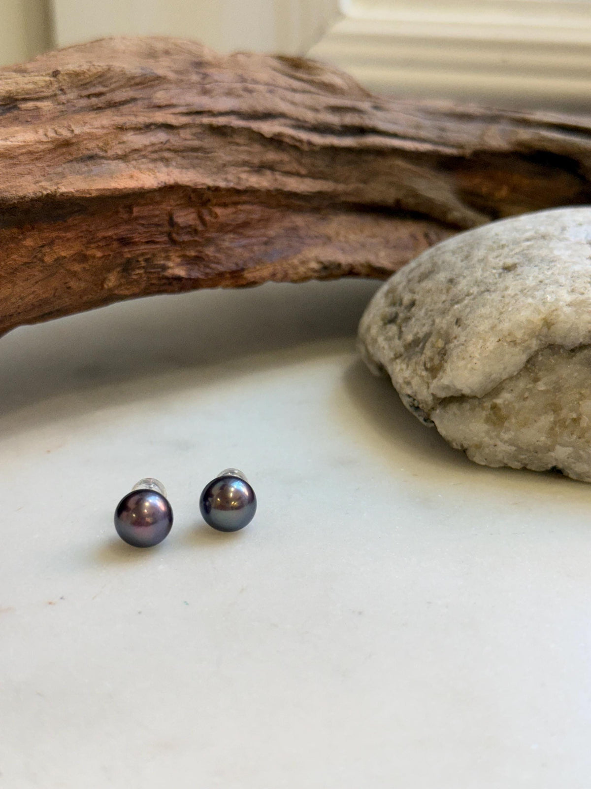 Elly’s 8.7mm Purple Plum Freshwater Pearls Earrings Studs: Extreme luster Mirrored, S925 silver minimalist earrings studs.