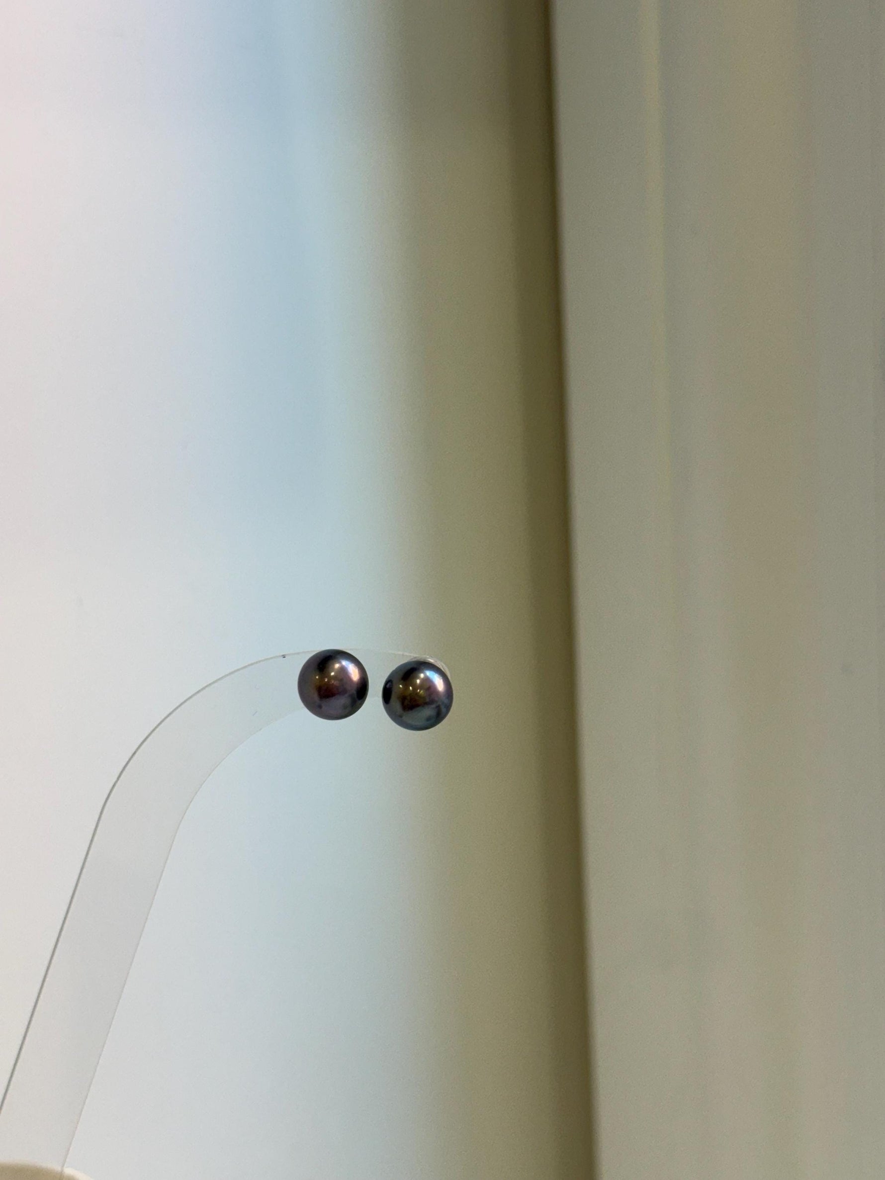 Elly’s 8.7mm Purple Plum Freshwater Pearls Earrings Studs: Extreme luster Mirrored, S925 silver minimalist earrings studs.