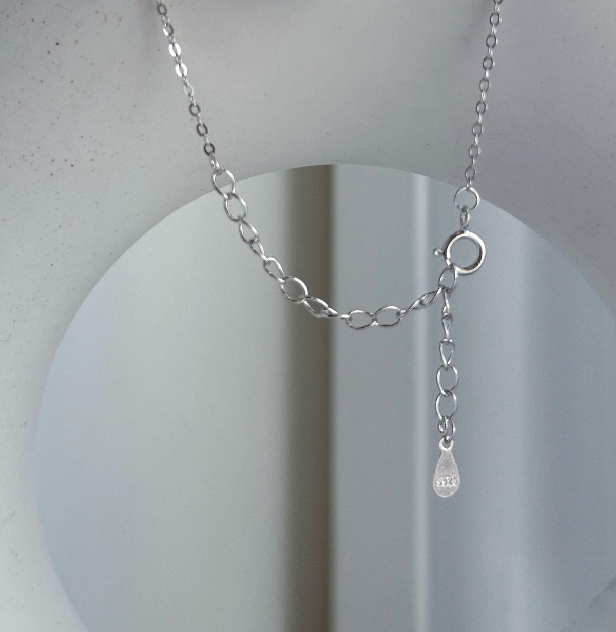 Elly’s 10.2mm Tahitian Ocean Pearl Silver platinum pearl pendant, S925 silver chain set.