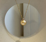 Elly’s 11.7mm Au750 18K Gold Genius South Sea ultra Golden Ocean Pearl high quality fancy cool golden pearl Pendant for her
