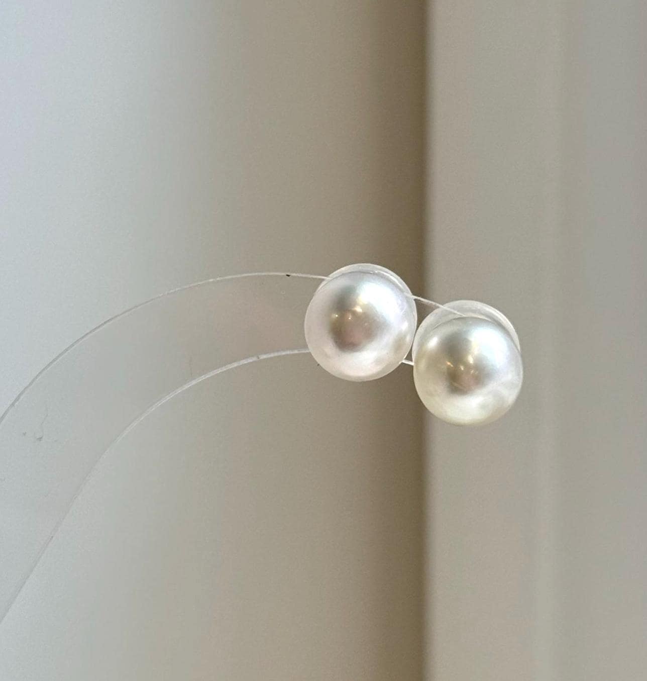 Elly’s 9.6mm Australian ocean white Pearls earrings studs: Extreme luster mirrored, s925 silver minimalist earrings.