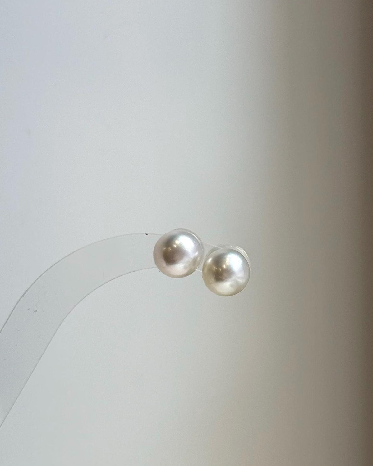 Elly’s 9.6mm Australian ocean white Pearls earrings studs: Extreme luster mirrored, s925 silver minimalist earrings.