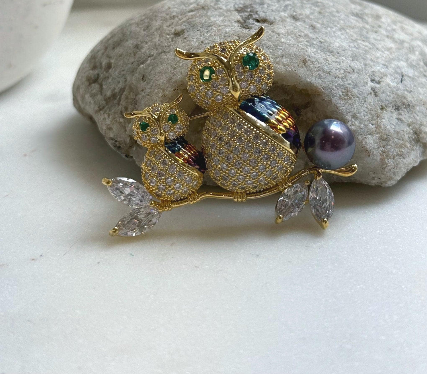 Elly’s Edison Pearl Owl Brooch pendant 2in1: Extreme luster mirrored, 10.2mm