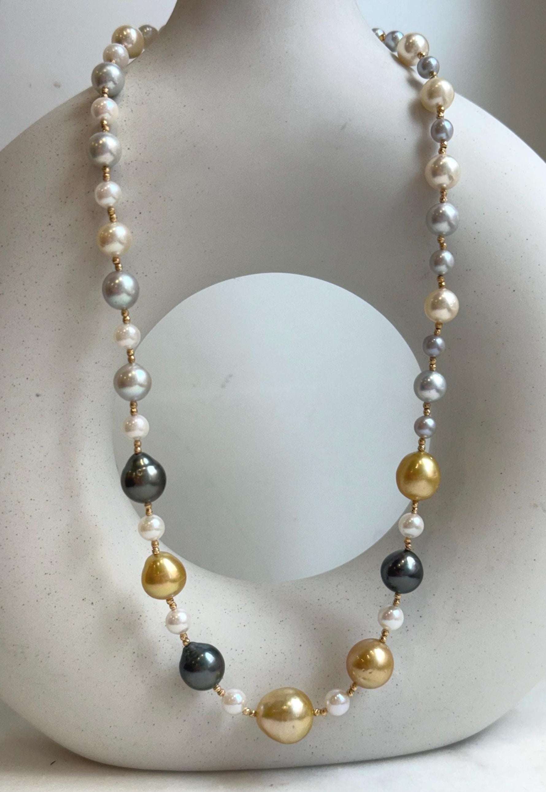 Elly’s Au750 18K gold 43pcs Multicolor ocean pearls necklace choker: Extreme luster mirrored, 17.6”, 18k gold necklace strand.