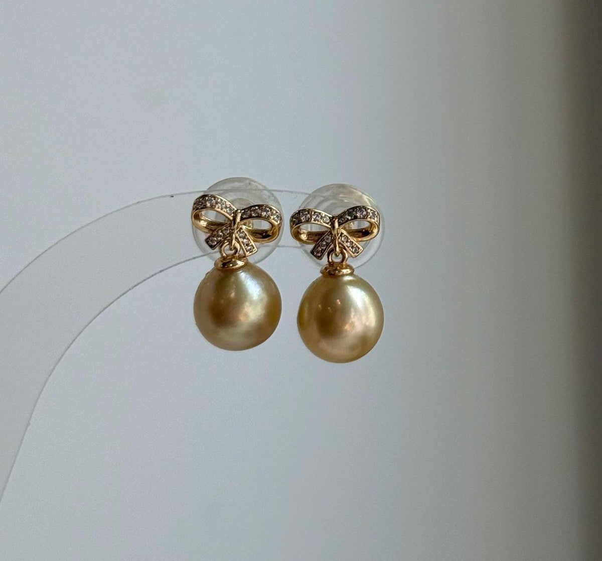 Elly’s 9.1mm South sea deep golden ocean Pearls Earrings: Extreme luster mirrored, 1.6cm high, S925 silver cool earrings.