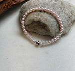 Elly’s Bracelet Pale pink Pearls: Extreme luster mirrored, 4.5-5mm, S925 silver clips Bracelet, different sizes.