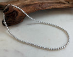 white small pearls necklace for her