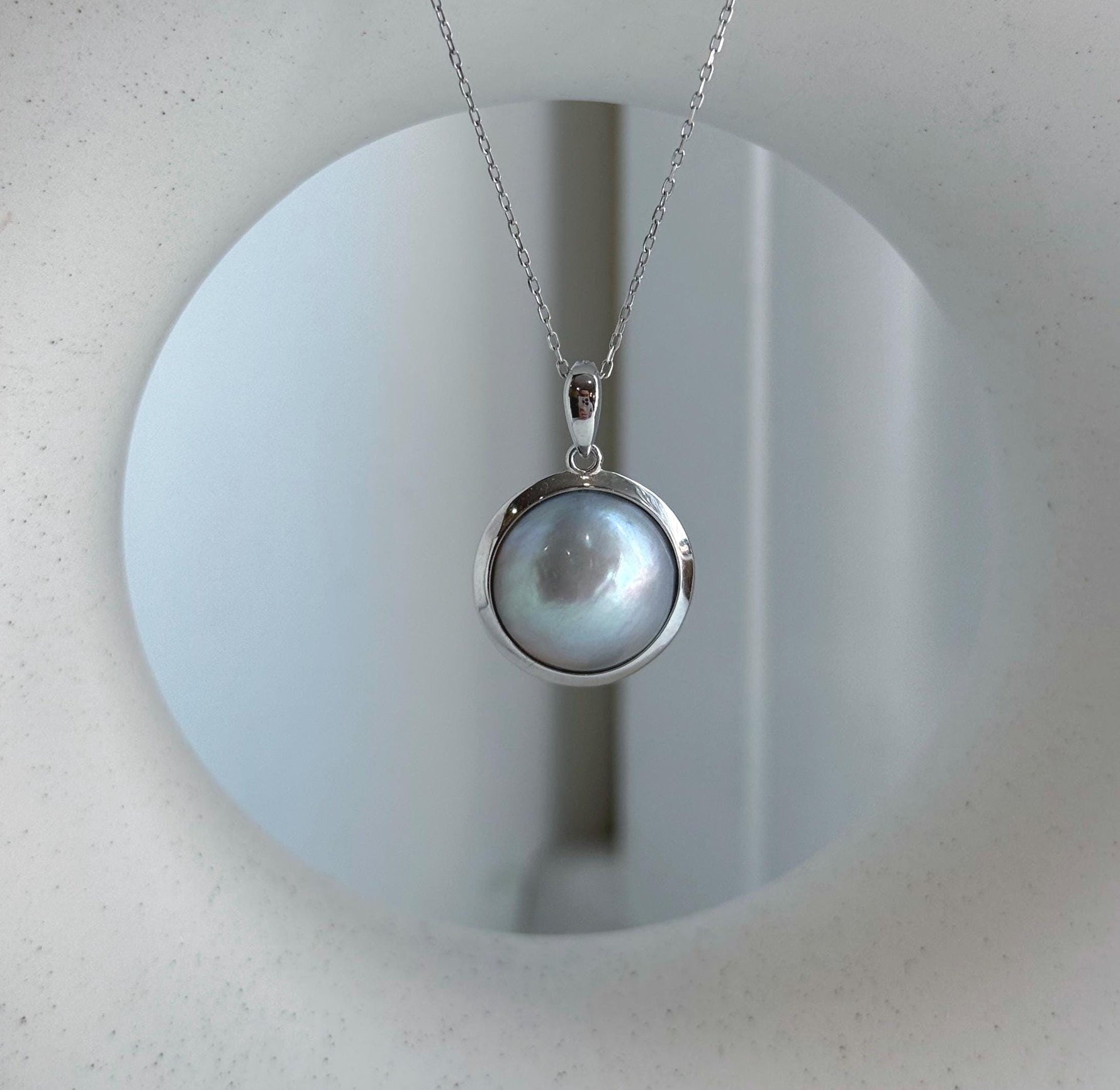 silver ocean Mabe pearl pendant