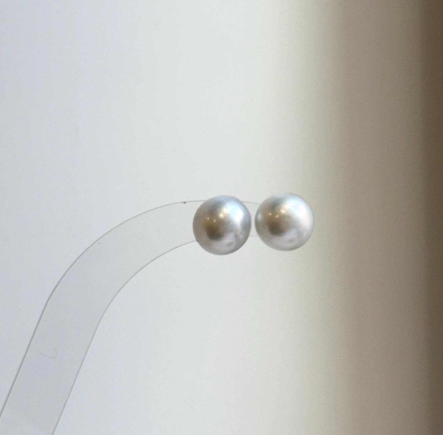 Elly’s 10.1mm White Blue Edison Pearls Earrings Studs: Extreme luster Mirrored, S925 silver minimalist earrings studs.
