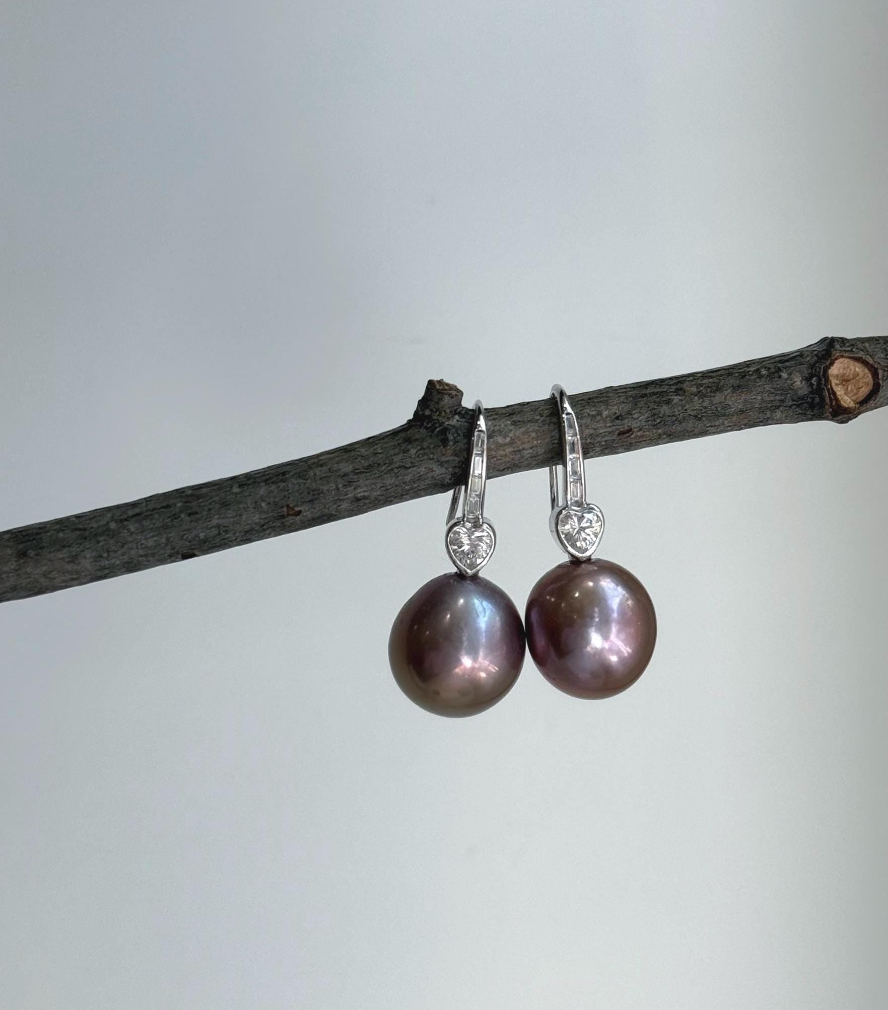 Elly’s 12.5mm Edison Rose lavender Pearls Earrings Hooks: Extreme luster Mirrored, 2.8cm high, S925 silver cool earrings.