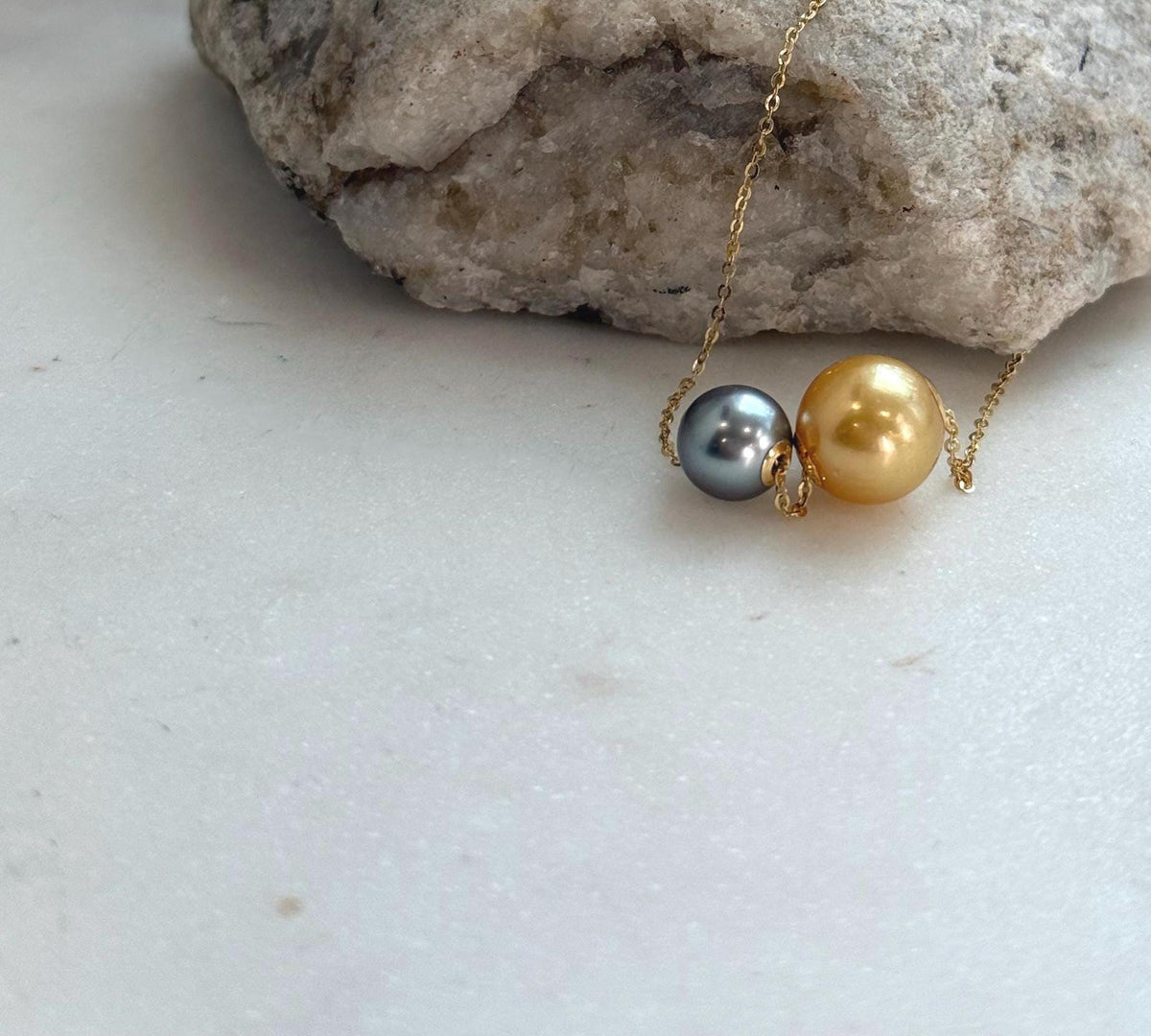 Elly’s Double Au750 18k Gold Tahitian South sea deep gold ocean Pearls Floating pendants:Extreme luster, 8.4-10.8mm.