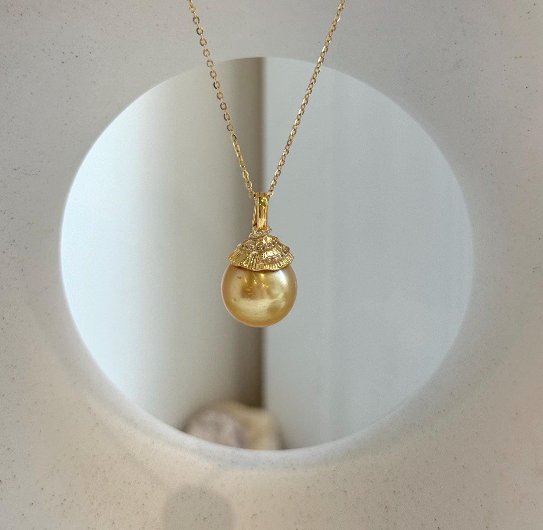 Elly’s 12.8mm Genius South sea deep tea gold ocean pearl Pendant: Extreme luster, 2.3cm high, s925 silver pendant.