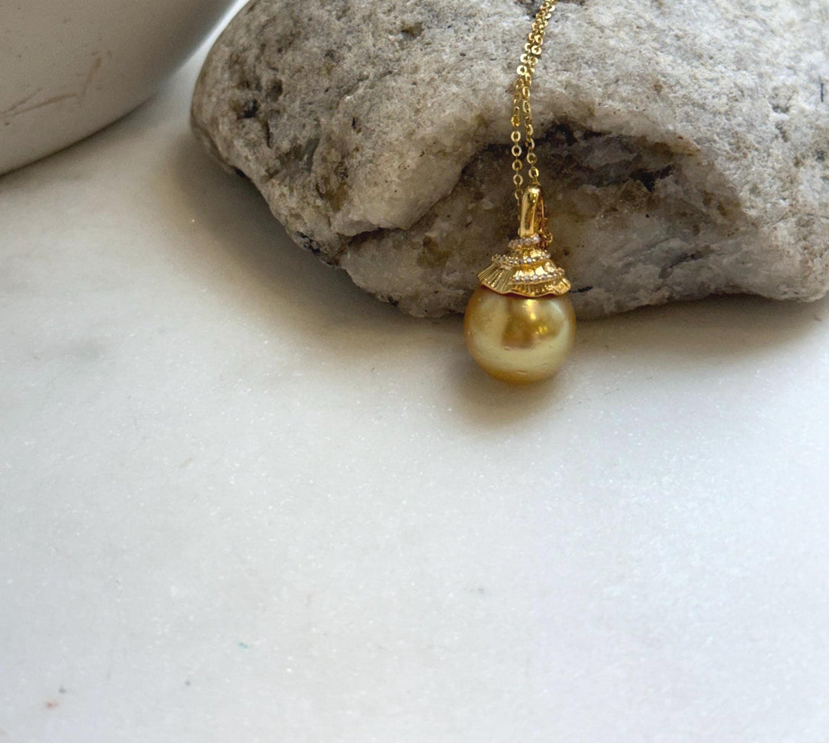 Elly’s 12.8mm Genius South sea deep tea gold ocean pearl Pendant: Extreme luster, 2.3cm high, s925 silver pendant.