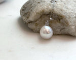 large white Edison Pearl sterling silver pendant