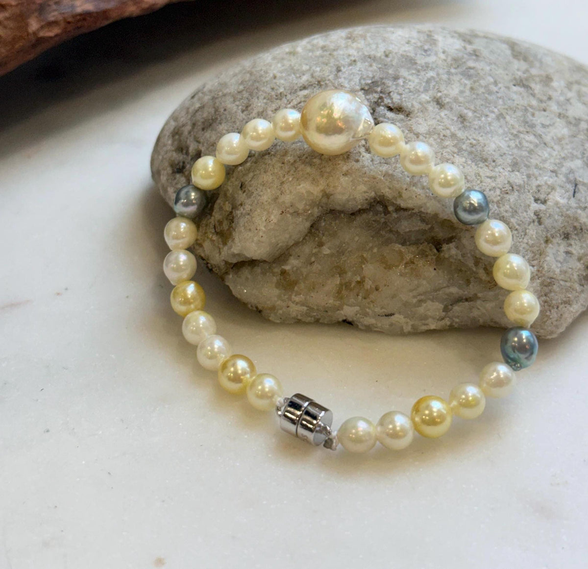 Elly’s Multicolor Ocean Pearls Bracelet: Extreme luster, South sea golden Akoya ocean Pearls, 5.6-11.1mm, S925 silver bracelet.