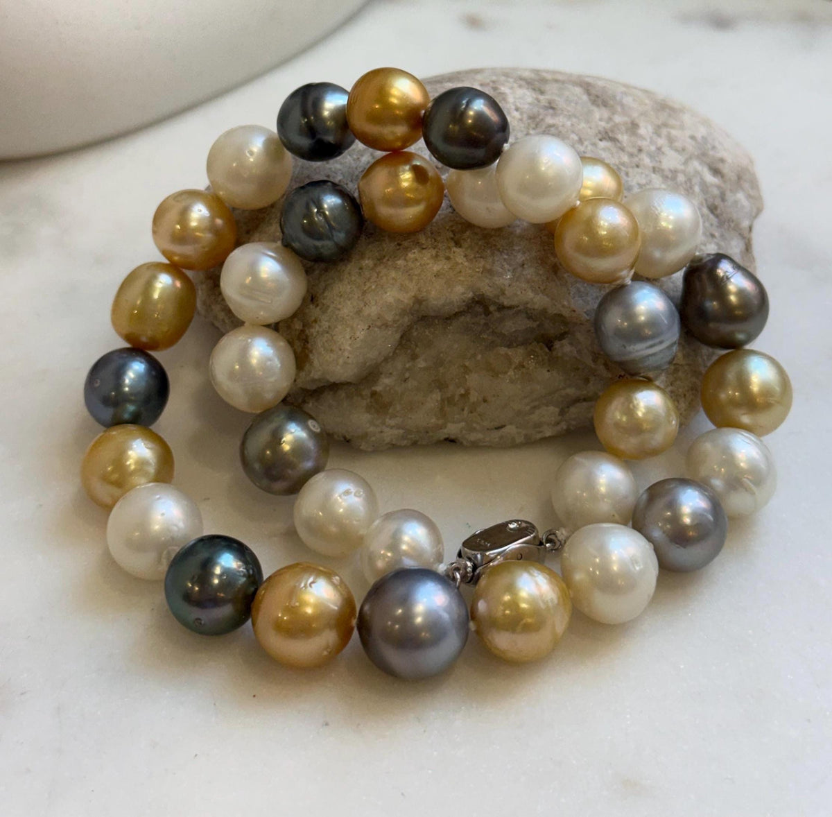 11.6-14.1m 33pcs South sea Golden Australian Tahitian Ocean pearls necklace: Extreme luster, Hand knotted 18.3”, S925 silver necklace strand, high quality multicolor ocean pearls Necklace strand for her holiday