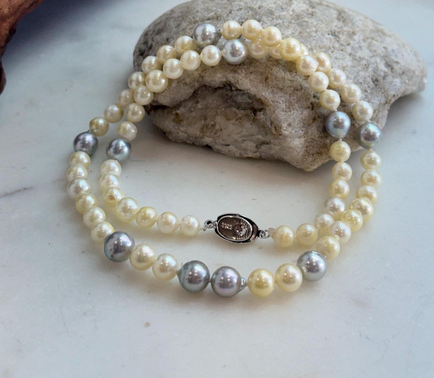 Akoya ocean golden silver pearls necklace strand