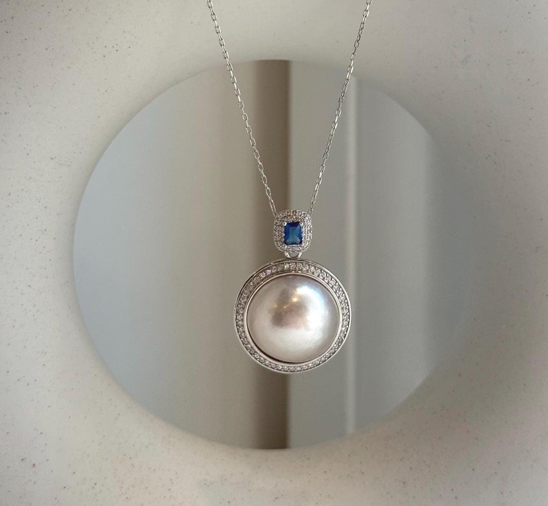 Elly’s 16.4mm white silver Ocean Round Mabe Pearl Pendant: Extreme luster, S925 Silver base pendant Set.