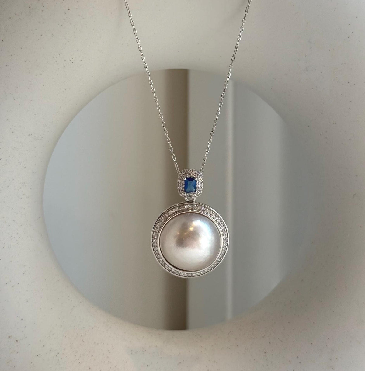 Elly’s 16.4mm white silver Ocean Round Mabe Pearl Pendant: Extreme luster, S925 Silver base pendant Set.