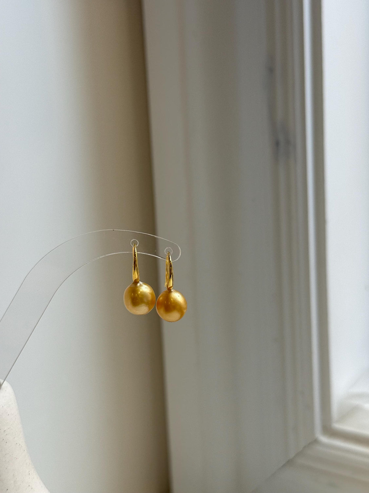Elly’s 9.6mm Genius South sea deep golden ocean Pearls Earrings hooks: Extreme luster mirrored, 2.2cm high, S925 silver earrings.