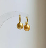 Elly’s 9.6mm Genius South sea deep golden ocean Pearls Earrings hooks: Extreme luster mirrored, 2.2cm high, S925 silver earrings.