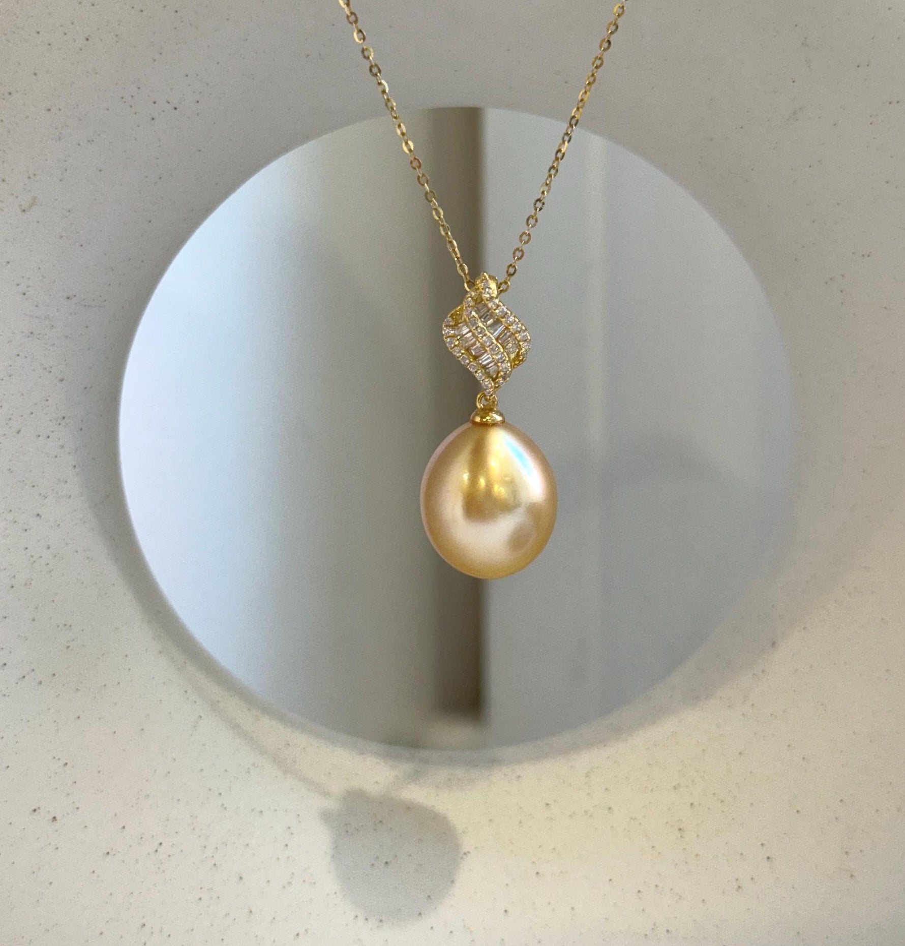 Elly’s 14.3mm Huge Genius South sea Deep Tea gold ocean pearl Pendant: Extreme luster mirrored, 3.2cm high, s925 silver pendant.