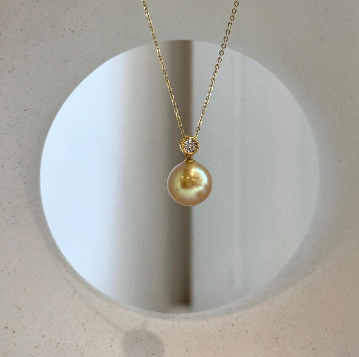 south sea deep tea golden pearl 18k gold pendant for her