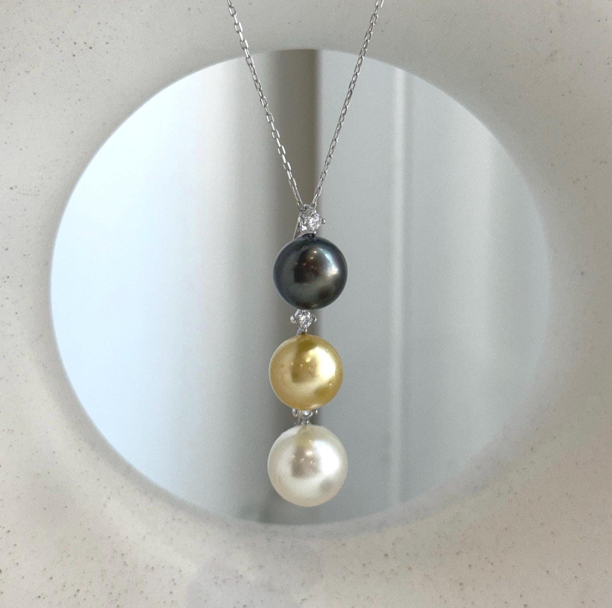 tri south sea ocean pearls pendant for her holiday