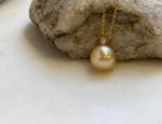 Elly’s 11.7mm Au750 18K Gold Genius South Sea ultra Golden Ocean Pearl high quality fancy cool golden pearl Pendant