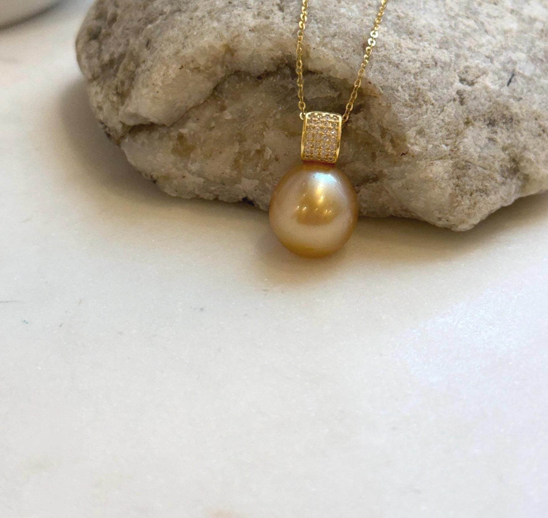 Elly’s 13.2mm Huge Genius South sea Deep gold ocean pearl cool fancy Pendant for her